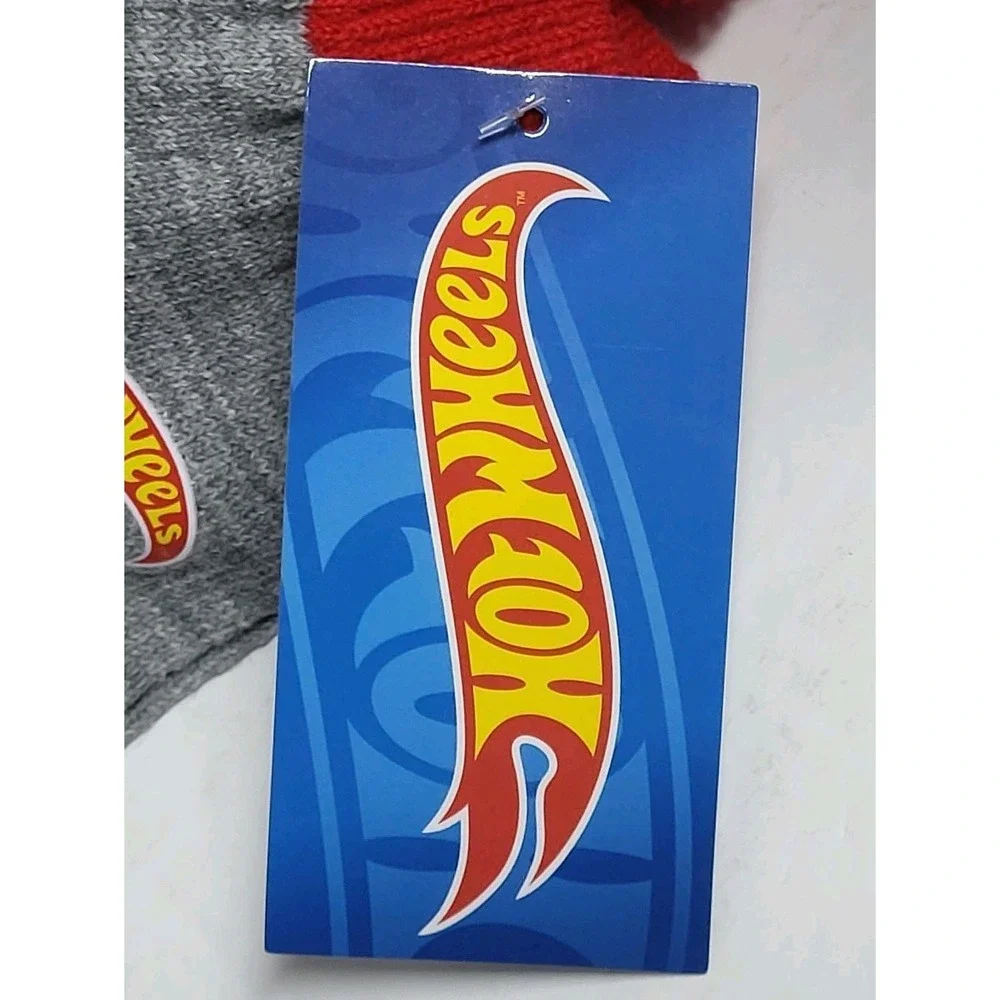 Hot Wheels Boys' Beanie Hat & Gloves Set NWT Winter Wear